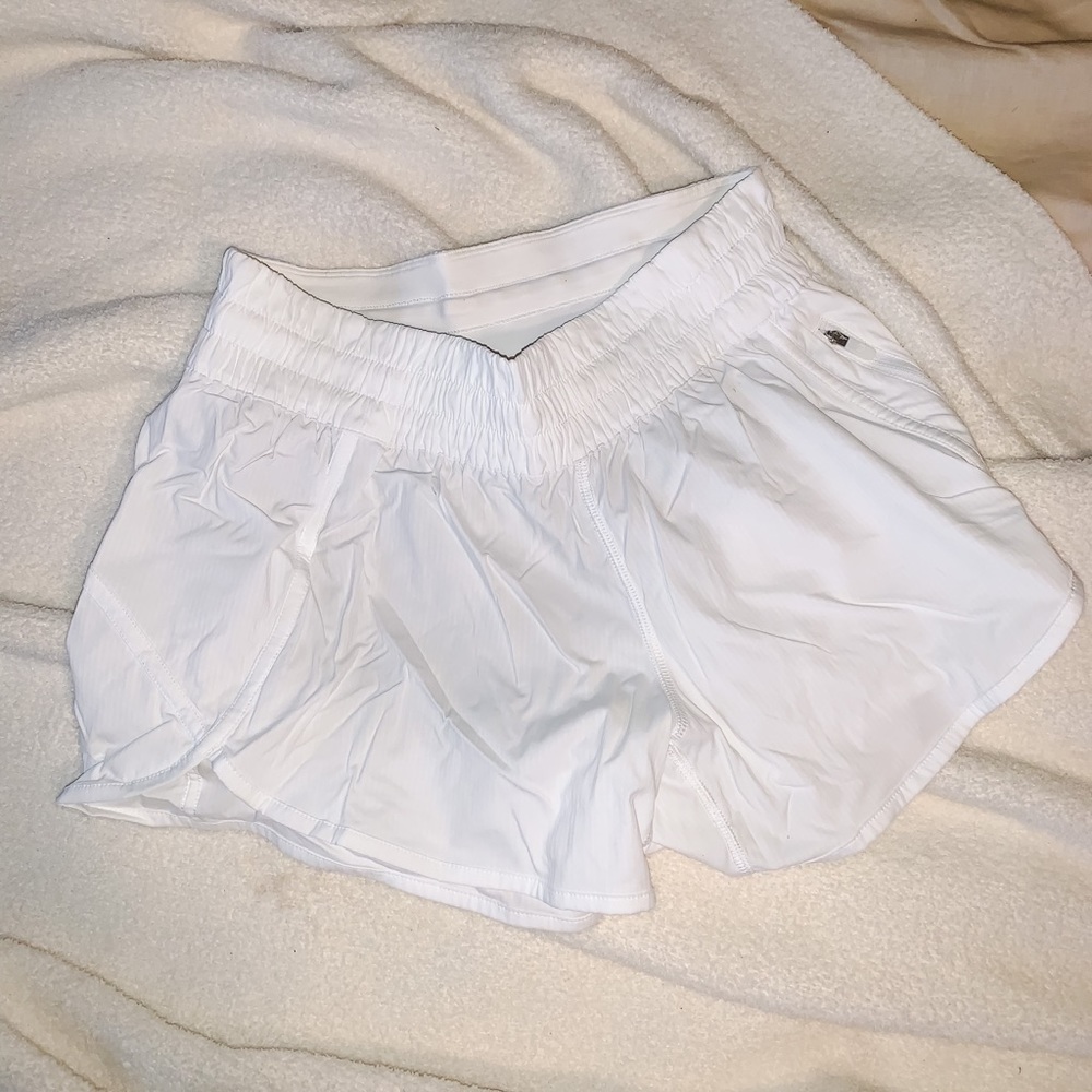 Lululemon Tracker Short 4”